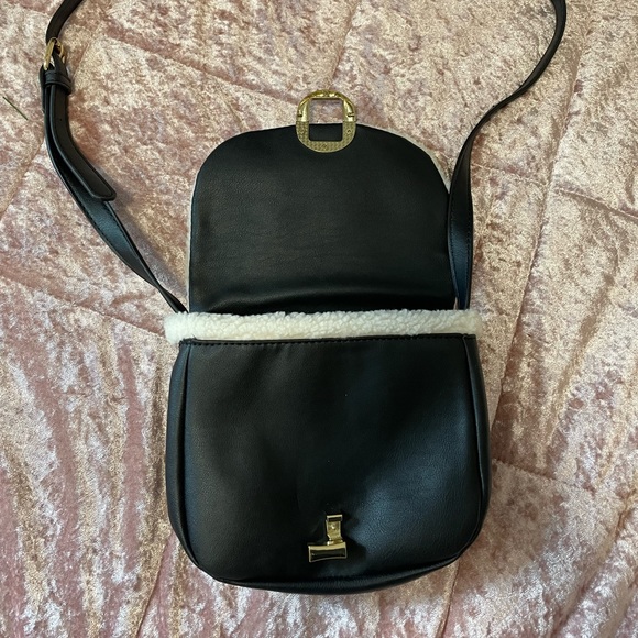 JustFab LEATHER CLUTCH PURSE WITH LONG STRAP - Picture 7 of 11